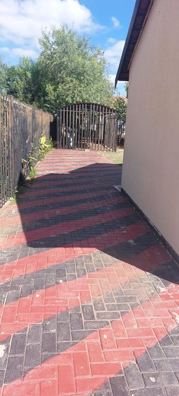 3 Bedroom Property for Sale in Mmabatho Unit 13 North West